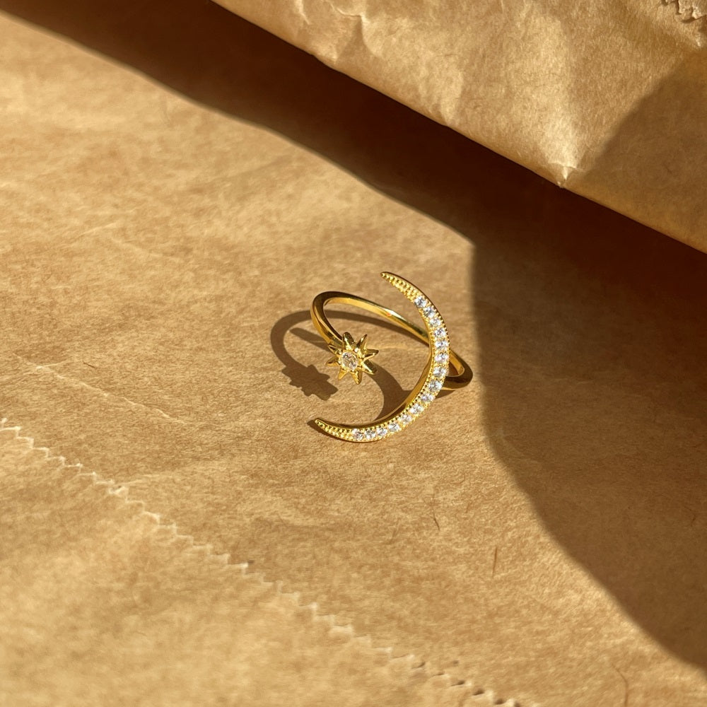 Large Moon Ring in Yellow Gold