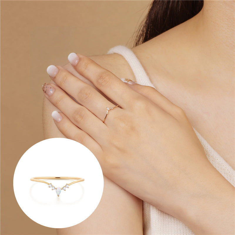 Mini Tiara Ring Yellow Gold