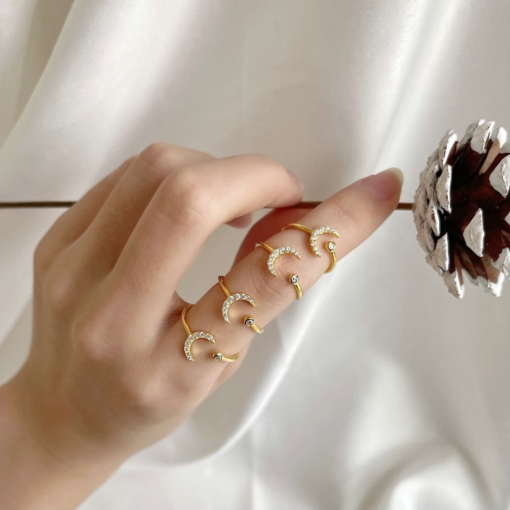 Moon Yellow Gold Open Ring